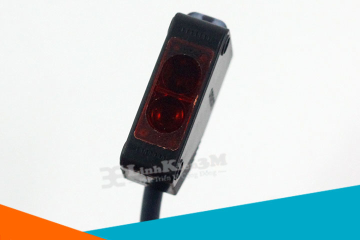 Cảm Biến Quang Omron E3Z-D61 12-24VDC Giá Rẻ