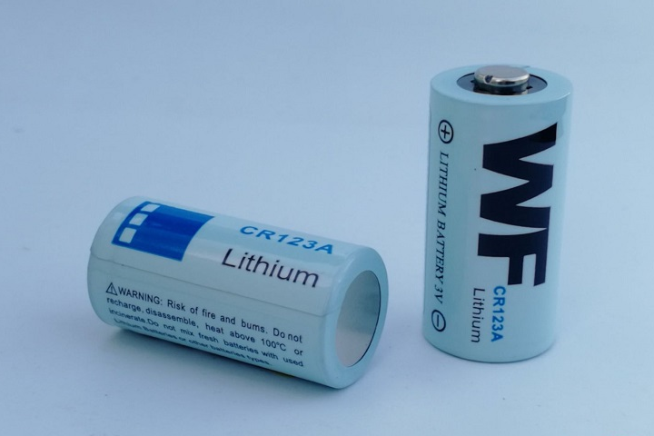 vì sao pin lithium chưa được sử dụng rộng rãi