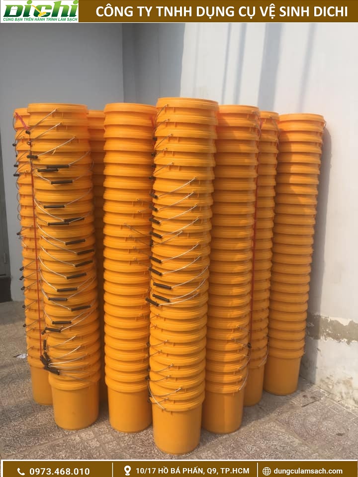 Xô nhựa vàng 10L