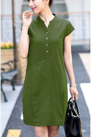 Đầm suông cổ xẻ chữ V phối nút D353