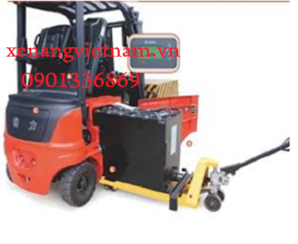 Hướng dẫn sử dụng sạc điện xe nâng điện đúng cách.