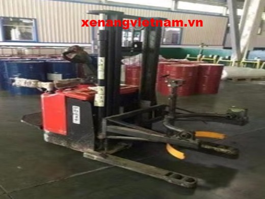 Xe nâng phi tự động Electric Stacker tải 350kg nâng 2000mm hiệu NOBLELIFT/EVERLIFT/NIULI