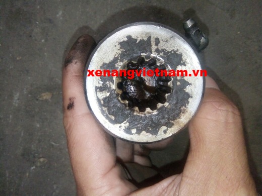 Trục các đăng xe nâng TCM 4 tấn
