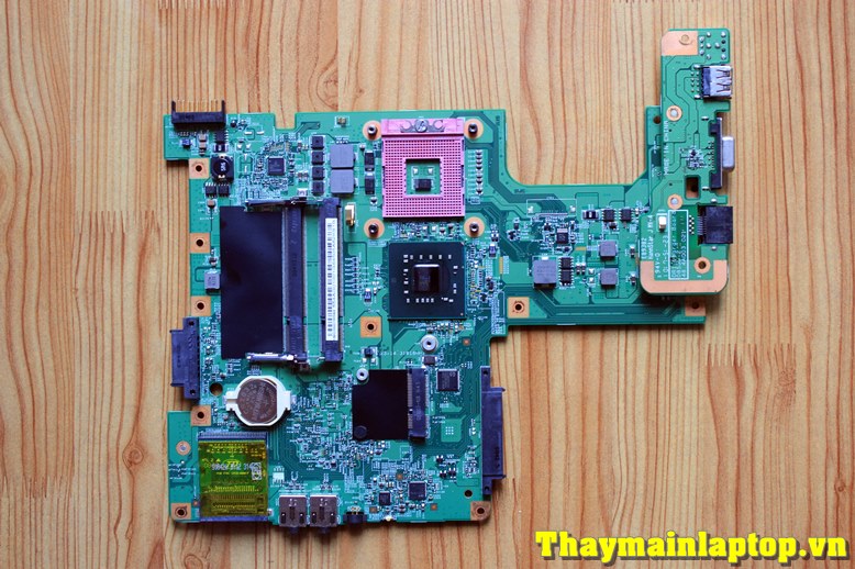 Main Dell Inspiron 1545 Share