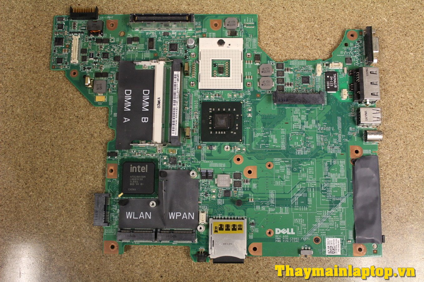 Main_Dell_Latitude_E5500 VGA SHARE