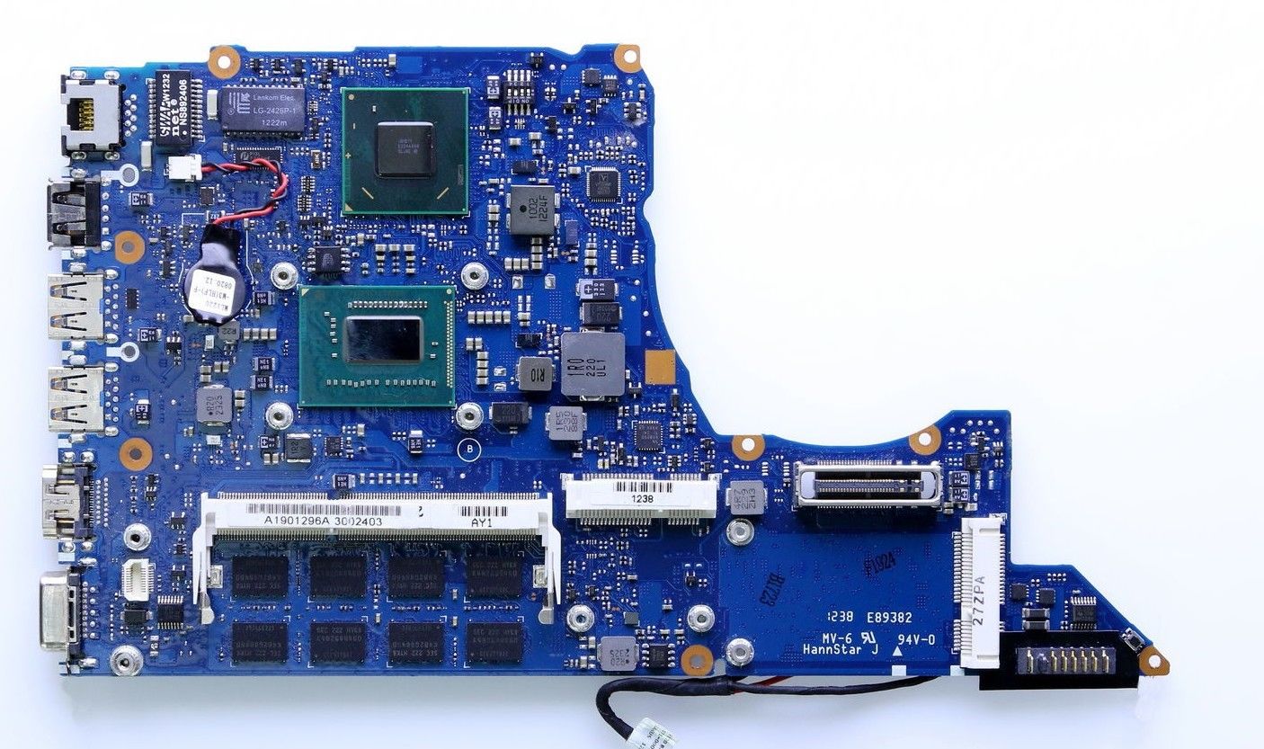 Main Sony SVS131-MBX-260-i5-3210M