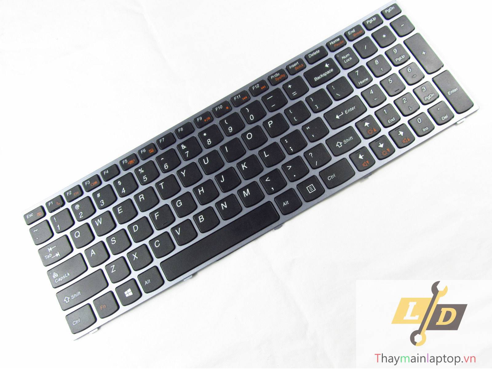Thay bàn phím  lenovo B5400