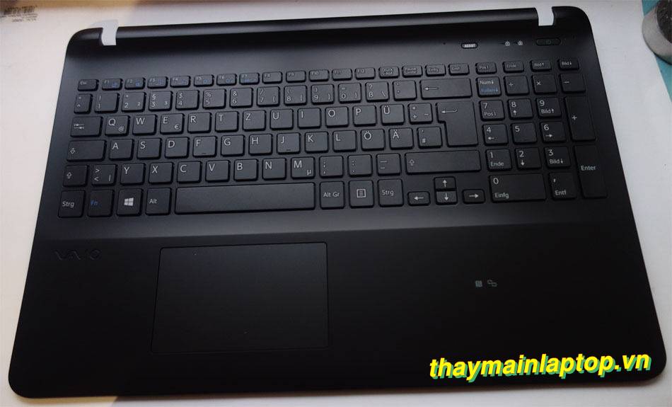 Thay bàn phím Sony Vaio SVF15A1M2EB