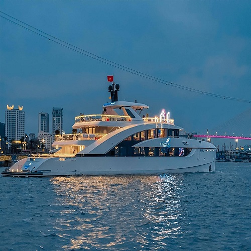 Tàu Saquila Yacht ( Sáng)