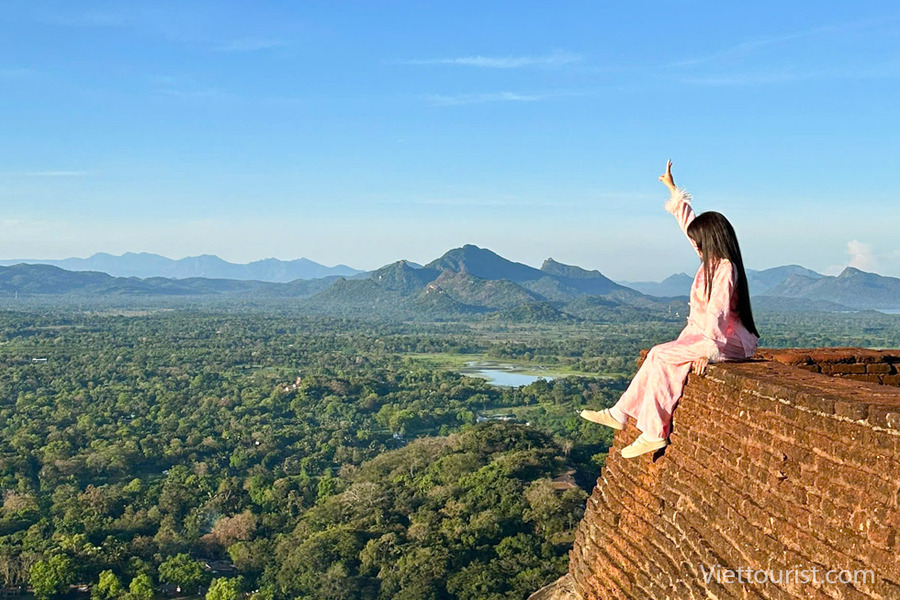 CHẠM TÍCH LAN - SRI LANKA  COLOMBO – GALLE – BALAPITIYA ELLA – NUWARAELYA – SIGIRIYA LION ROCK