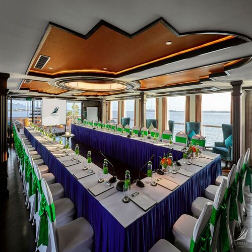 Du Thuyền 5 sao Capella Cruise