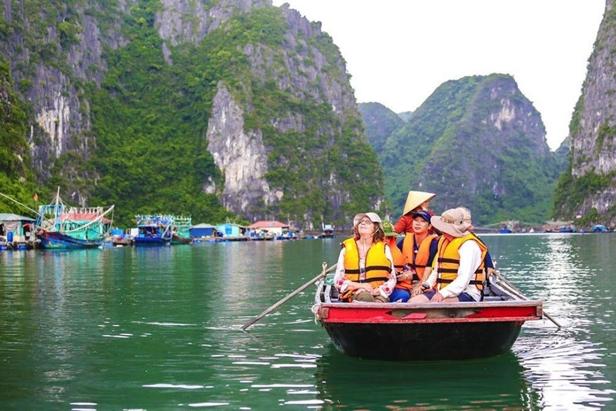 Tuyệt Tịnh Cốc - Tràng An - Hang Múa (1 ngày)