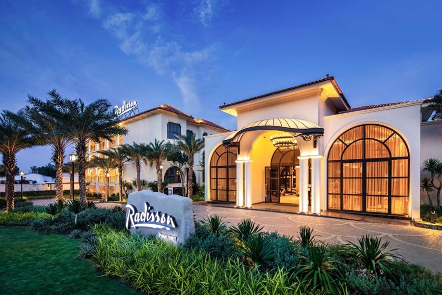 Combo 2N1Đ Khu nghỉ dưỡng Radisson Phan Thiết
