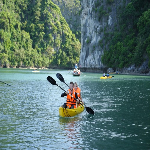 Du Thuyền 5 sao Paradise Grand