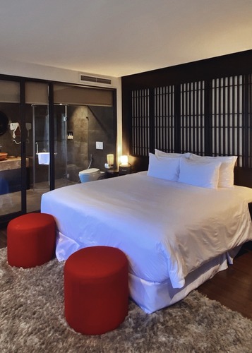 Du thuyền 5 sao Scarlet Pearl