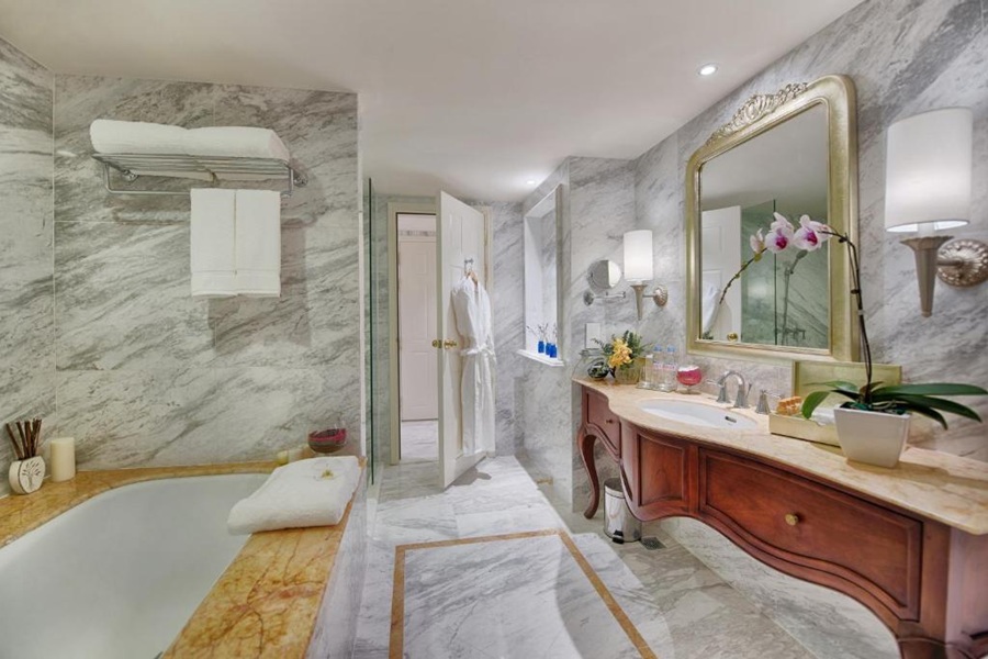 Khách sạn Apricot Hà Nội