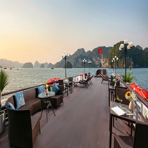 Du Thuyền 5 sao La Regina Grand