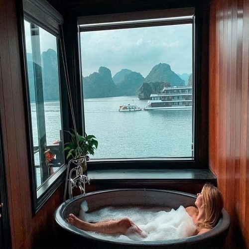 Du Thuyền 5 sao La Regina Grand