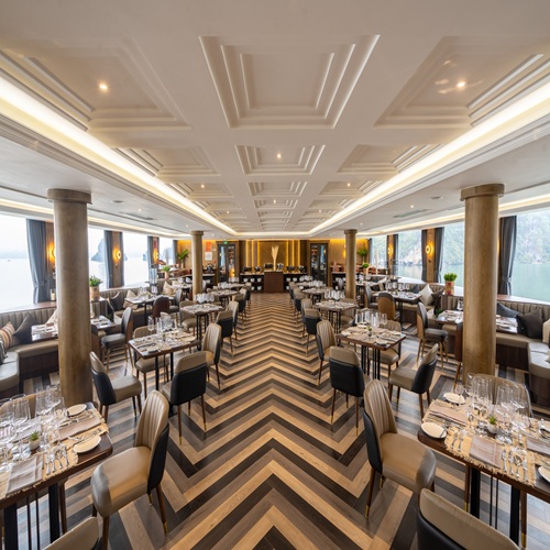Du thuyền Ambassador Dinner Cruise (Tàu tối)