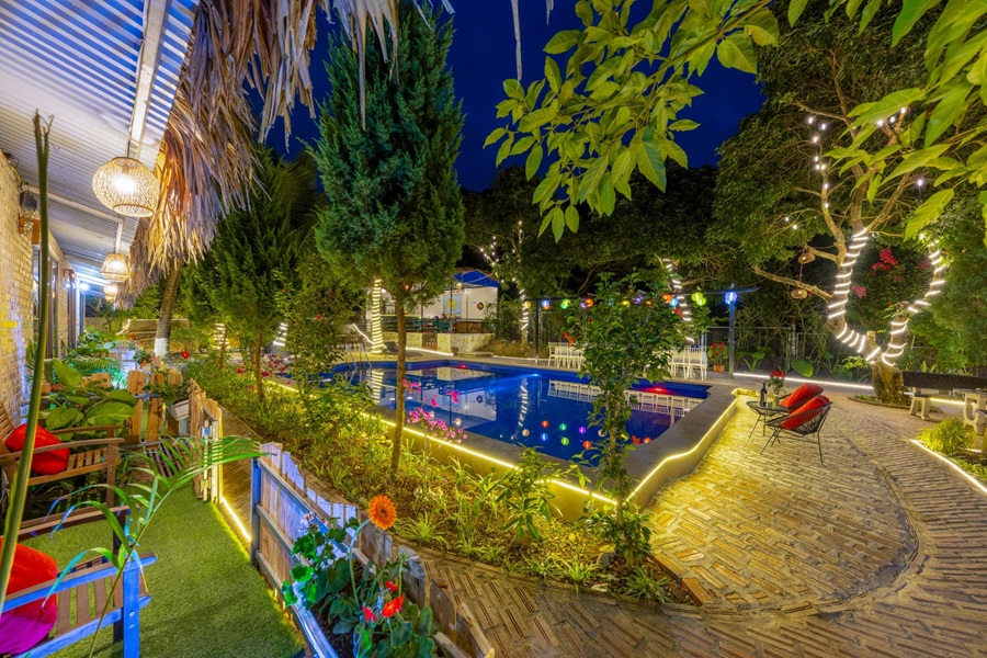 Combo du lịch Cát Bà 2 ngày 1 đêm và 3N2Đ nghỉ tại Cát Bà Tropical Retreat