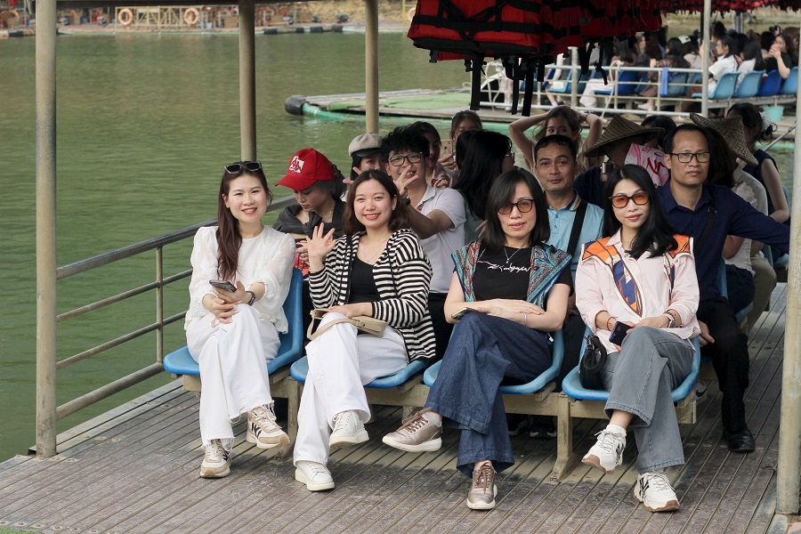Tour Cao Bằng - Thác Bản Giốc - Ngườm Ngao (2N2Đ)