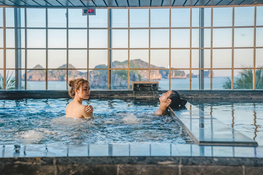 Combo tour Flamingo Cát Bà 2N1Đ + 3N2Đ - Free cáp treo & tắm onsen