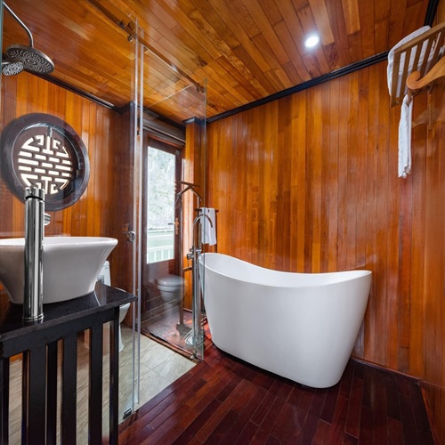 Du thuyền Hera Classic Boutique Cruise
