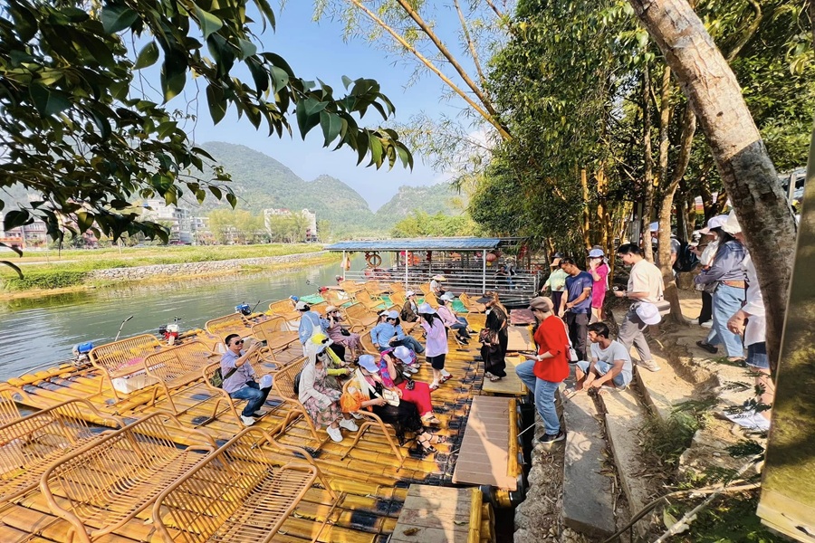 Cao Bằng - Tịnh Tây (Trung Quốc) 3 ngày 2 đêm