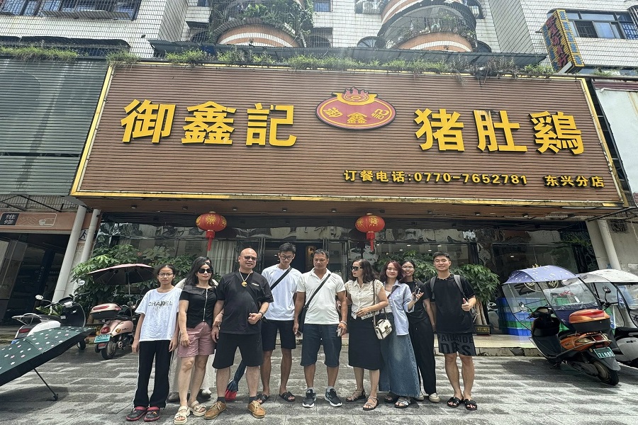 Tour Hà Nội – Móng Cái – Đông Hưng – Biển Vạn Vĩ – Trúc Sơn Cổ Trấn – Trượt thác Kim Sa Thủy (3N2Đ)