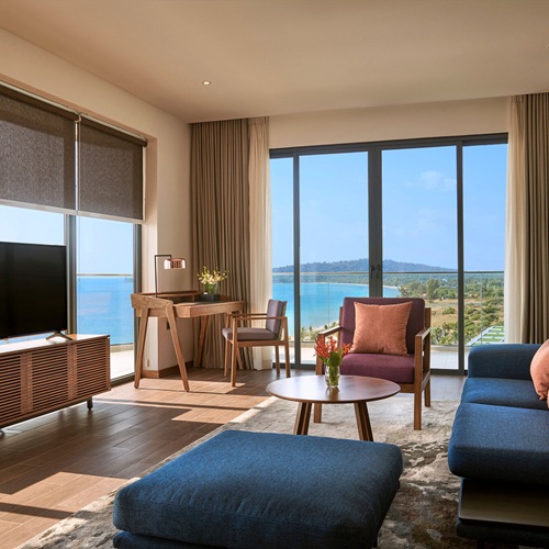 Combo 3N2Đ Movenpick Waverly Phú Quốc