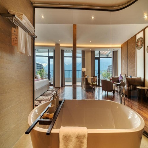 Combo 2N1Đ Lady Hill Sapa