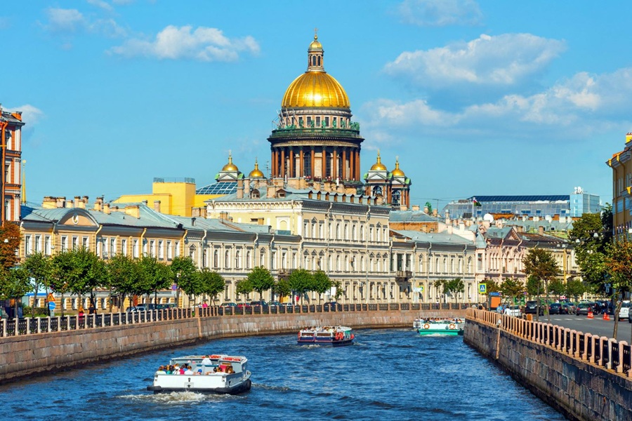 Tour Nga: Hà Nội – Matxcova – St. Petersburg – Dubai (9N8Đ)