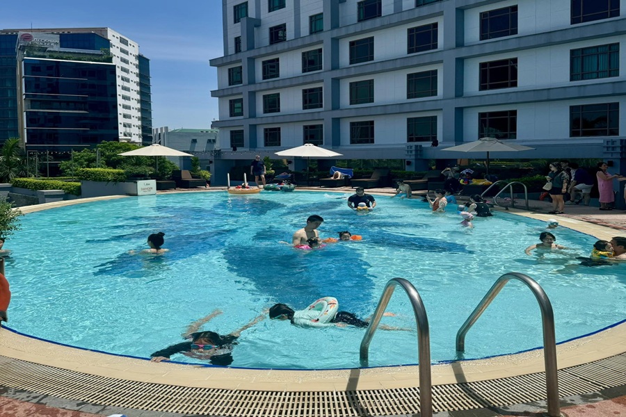 Khách sạn Pullman Hà Nội