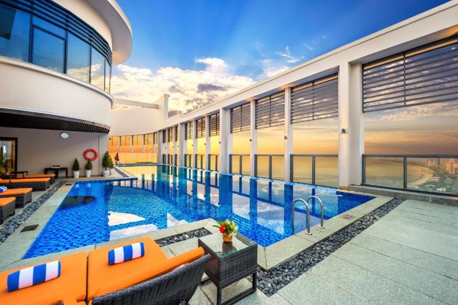 Combo 3N2Đ Khách sạn Four Points by Sheraton Đà Nẵng