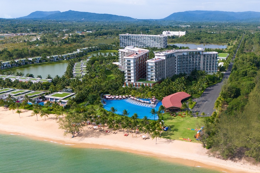 Combo Movenpick Phu Quốc 5* + Vinwonders & Safari 3N2Đ