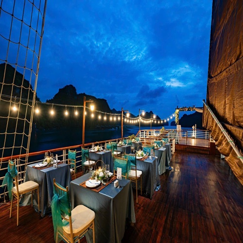 Du thuyền Amanda Luxury Cruise
