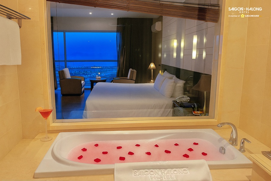 Du thuyền Sea Octopus 5 sao + Khách sạn 4 sao Bãi Cháy