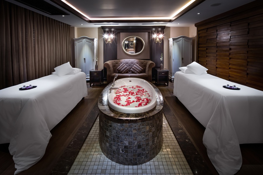 Combo Khách sạn Paradise Suites Hạ Long + Du thuyền Paradise Delight Cruise