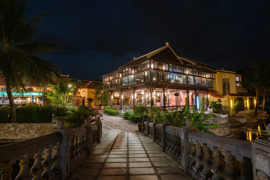 Combo Emeralda Tam Cốc 2 ngày 1 đêm