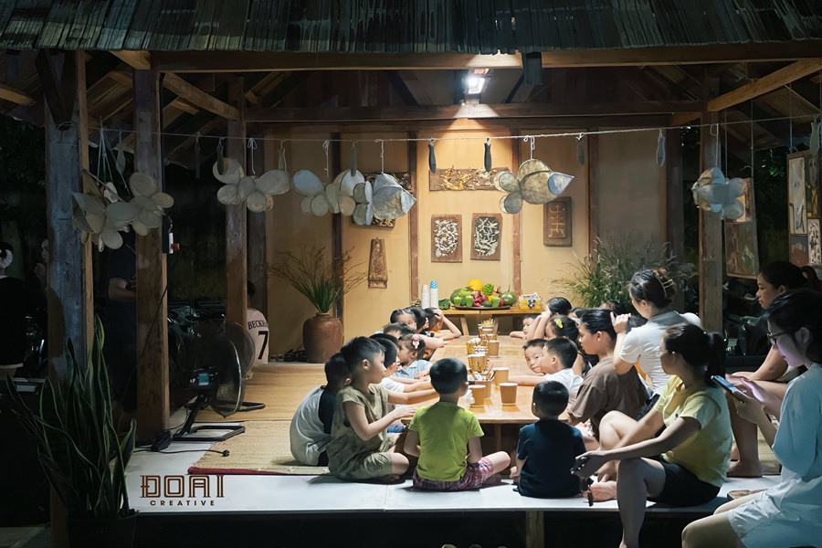 Tour Làng cổ Đường Lâm - Thành cổ Sơn Tây 1 ngày từ Hà Nội