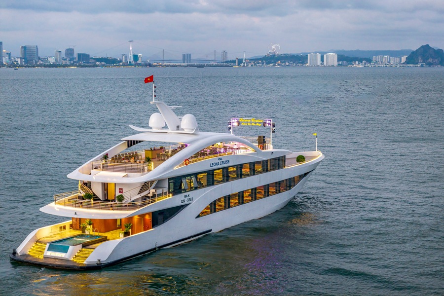 Combo Du thuyền Leona + Vinpearl Hạ Long