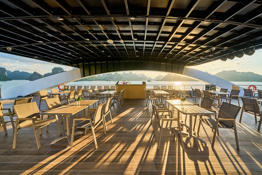 Combo Du thuyền Leona + Khách sạn InterContinental Hạ Long