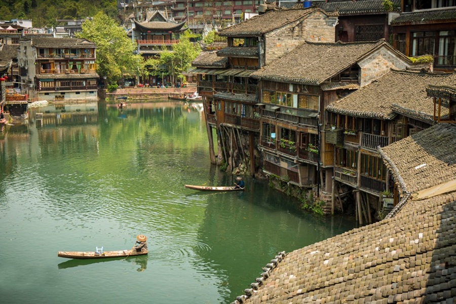 Tour Hà Nội - Ân Thi - Phượng Hoàng Cổ Trấn - Trương Gia Giới (5N4Đ)