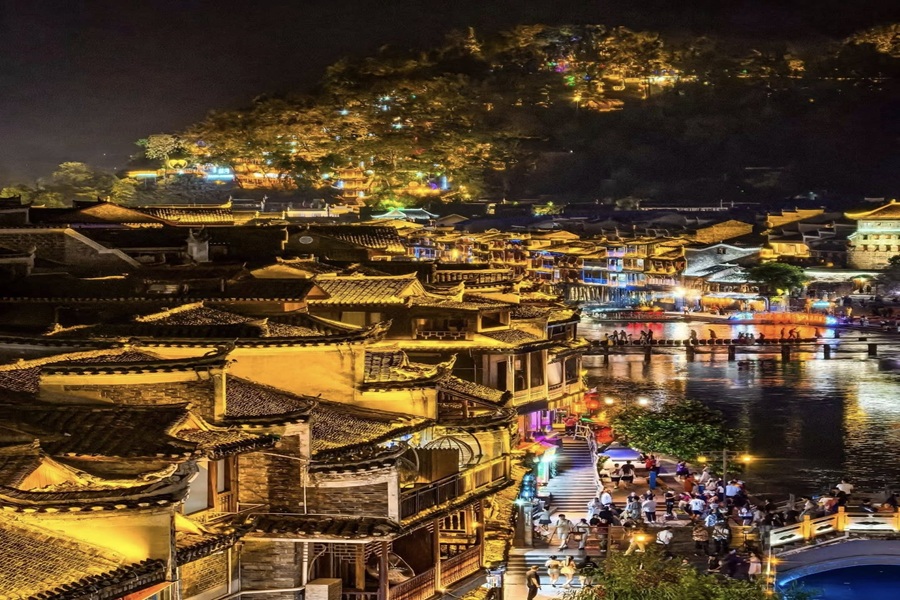 Tour Hà Nội – Ân Thi – Phượng Hoàng cổ trấn – Trương Gia Giới (6N5Đ)