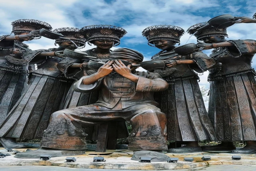 Tour Quý Dương - Miêu Trại - Trấn Viễn (4N3Đ)