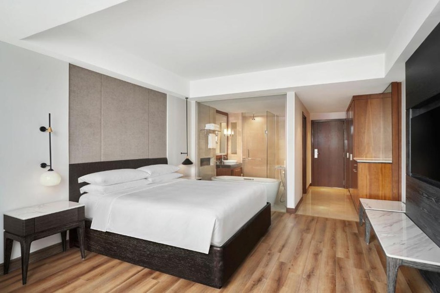 Khách sạn Sheraton Hanoi West Hà Nội (Hyatt Regency West)