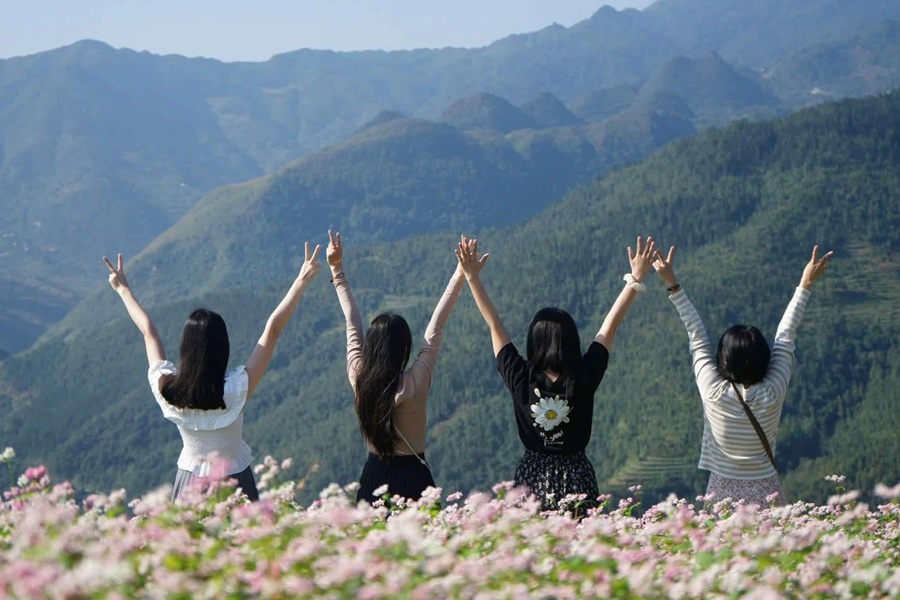 Tết ÂL 2026 Hà Giang - Cột cờ Lũng Cú - Sông Nho Quế - Du Già 3N4D (KH hàng ngày)