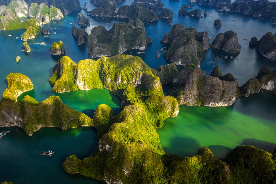 Tour Chèo Kayak Ngắm Lân Tinh - Ăn Tối Trên Vịnh Lan Hạ