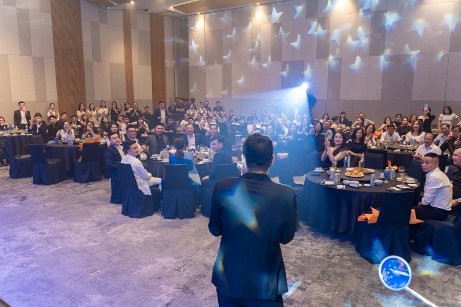 DU LỊCH KẾT HỢP HỘI THẢO HỘI NGHỊ - TRAO THƯỞNG