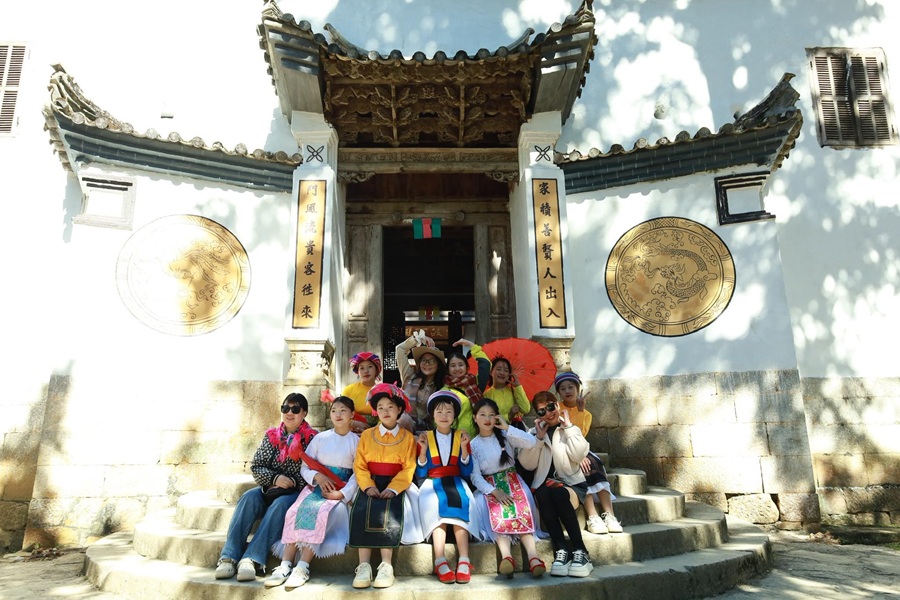 Tết ÂL 2026 Hà Giang - Cột cờ Lũng Cú - Sông Nho Quế 2N3D (KH hàng ngày)